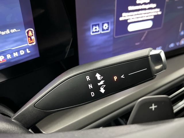 New 2027 Chevrolet Traverse LT w/ Midnight/Sport Edition AWD/4WD image 17