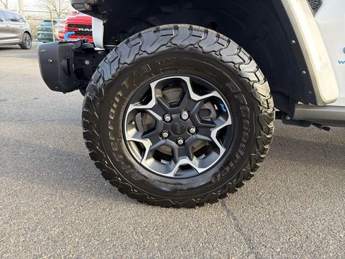 Used 2023 Jeep Wrangler Unlimited Rubicon 4xe w/ Steel Bumper Group image 30