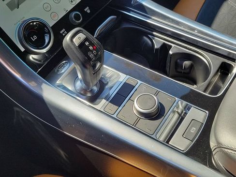 Used 2019 Land Rover Range Rover Sport HSE Dynamic AWD/4WD image 12