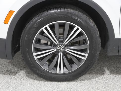 Used 2024 Volkswagen Tiguan Wolfsburg Edition image 20