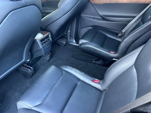 Used 2020 Tesla Model X Long Range AWD/4WD image 11