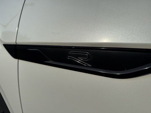 Used 2023 Volkswagen Atlas SEL R-Line image 5