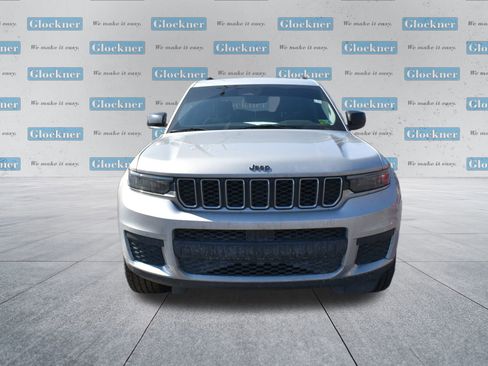 Used 2022 Jeep Grand Cherokee L Laredo w/ Luxury Tech Group I image 17