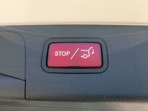 Used 2020 Mercedes-Benz GLC 300 GLC 300 image 8