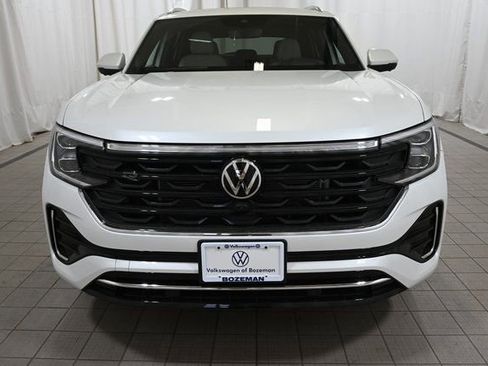 New 2026 Volkswagen Atlas Cross Sport SEL Premium R-Line AWD/4WD image 16