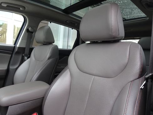 Used 2020 Hyundai Santa Fe Limited AWD/4WD image 10