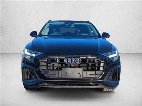 Used 2020 Audi Q8 Prestige w/ Prestige Package image 2