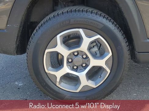 Used 2022 Jeep Compass Trailhawk w/ Trailhawk Convenience Group image 6