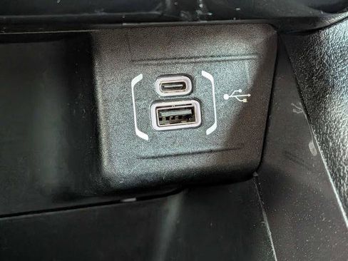 Used 2024 Jeep Compass Latitude AWD/4WD image 24