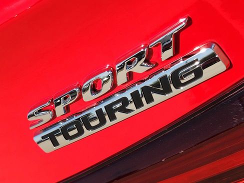 Certified 2025 Honda Civic Sport Touring image 10