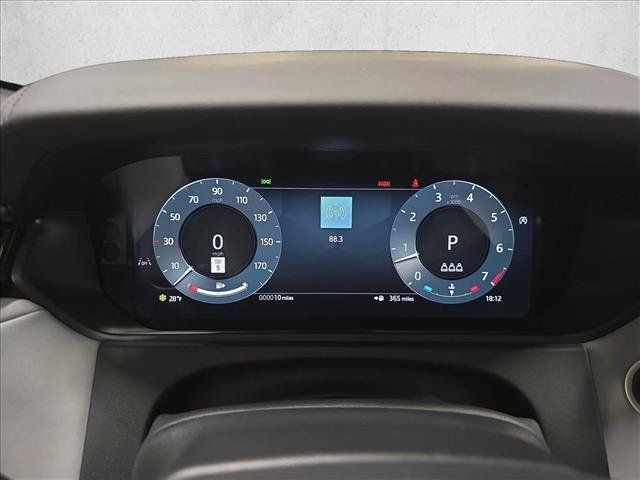 Used 2026 Land Rover Range Rover Velar Dynamic SE AWD/4WD image 19