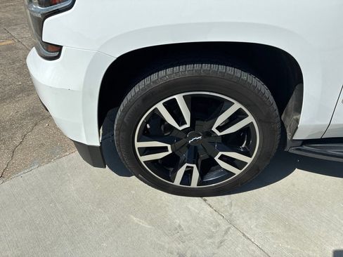 Used 2020 Chevrolet Tahoe Premier w/ RST 6.2L Performance Edition RWD image 16