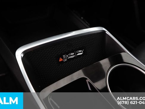 Used 2025 Chevrolet Equinox LT w/ Convenience Package II image 33