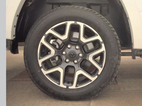Used 2025 RAM 1500 Laramie w/ Bed Utility Group AWD/4WD image 17