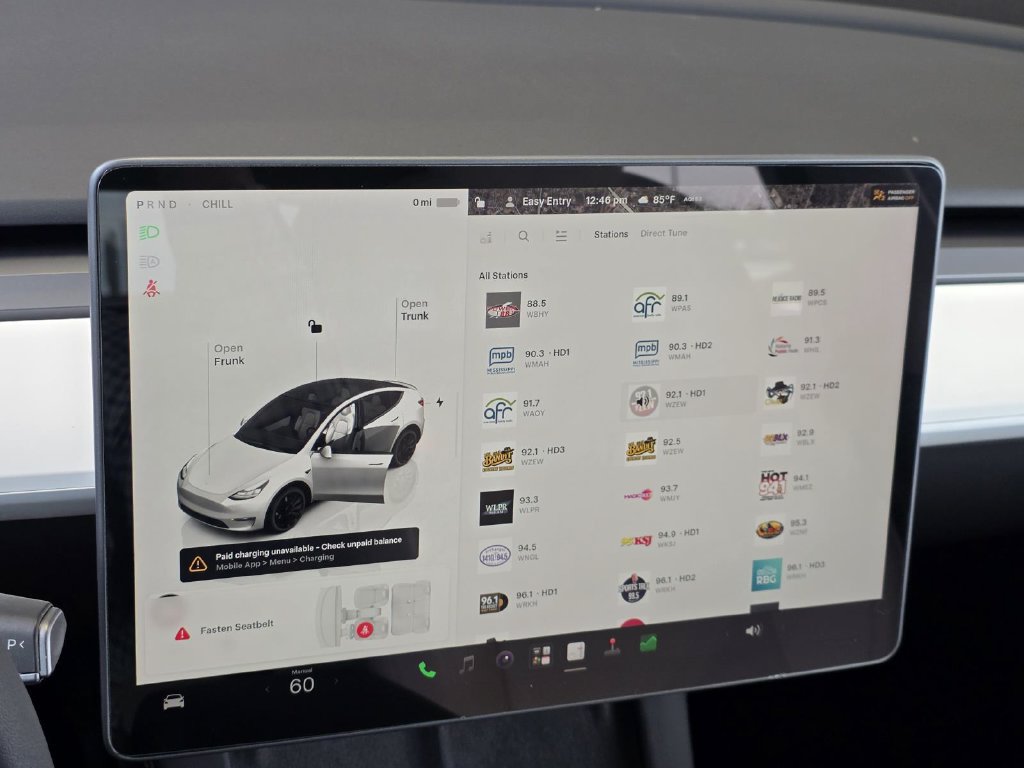 Used 2025 Tesla Model Y Performance AWD/4WD image 24