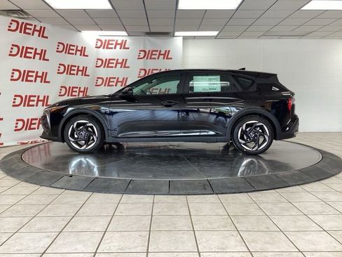 New 2026 Kia K4 EX FWD image 4