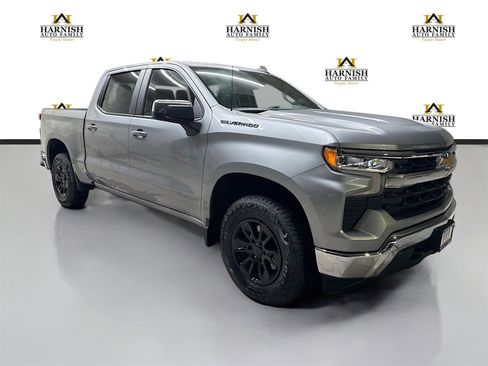 Used 2023 Chevrolet Silverado 1500 LT w/ Protection Package image 3