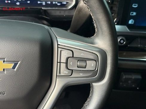 Used 2024 Chevrolet Silverado 2500 LT AWD/4WD image 23