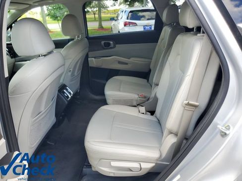 Used 2022 Kia Sorento X-Line EX AWD/4WD image 12
