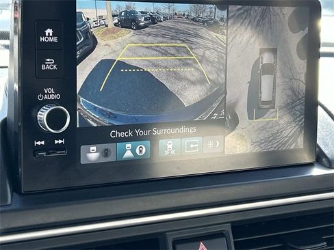 Used 2023 Honda Pilot Elite image 38