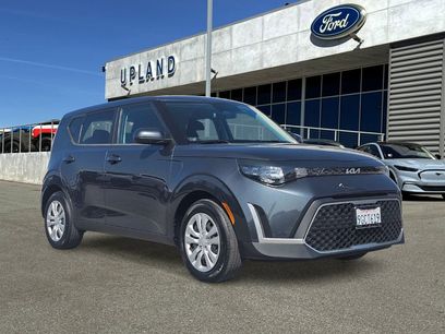 Used 2023 Kia Soul LX
