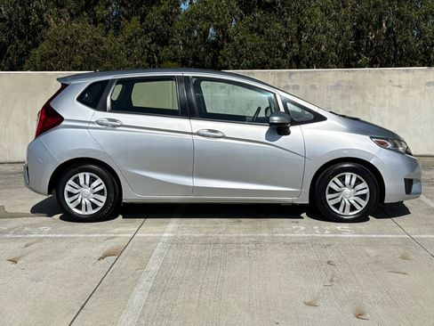 Used 2016 Honda Fit LX image 7