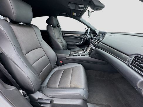 Used 2019 Honda Accord Sport image 17