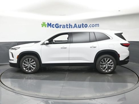 Used 2026 Buick Enclave Preferred AWD/4WD image 25