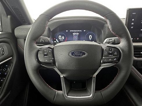 Used 2026 Ford Explorer ST-Line image 18