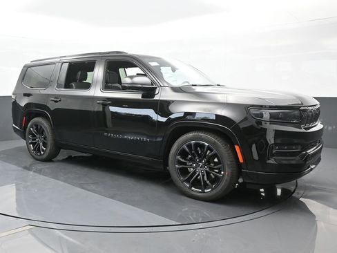 Used 2024 Jeep Grand Wagoneer Series II w/ Quick Order Packagew 28T image 8