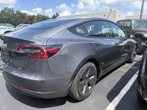 Used 2023 Tesla Model 3 Standard Range RWD image 7