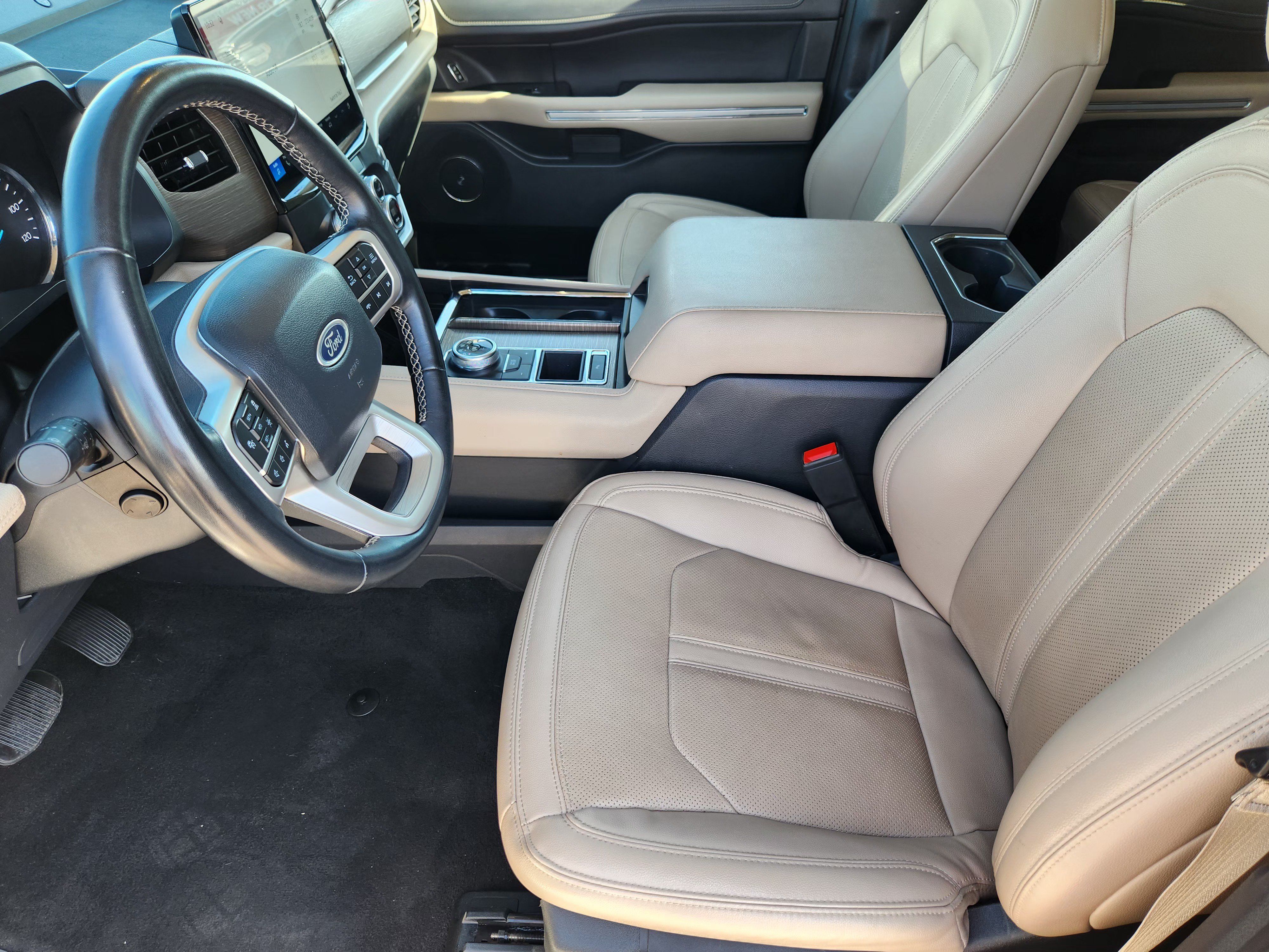 Used 2024 Ford Expedition Max Limited RWD image 14
