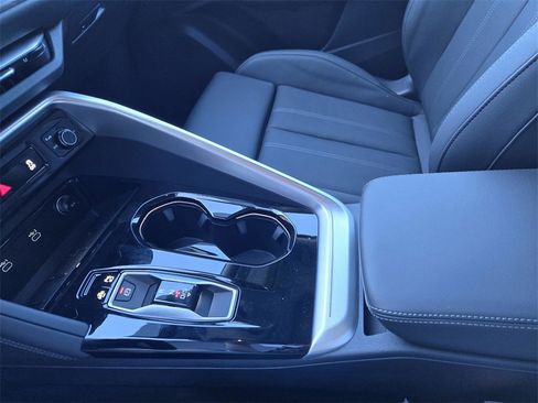 New 2025 Audi Q5 Premium Plus image 24