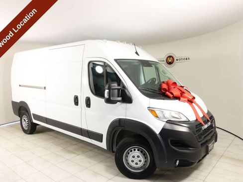 Used 2025 RAM ProMaster 2500 w/ Convenience Group FWD image 1