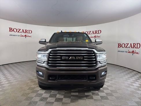 Used 2022 RAM 2500 Limited AWD/4WD image 2