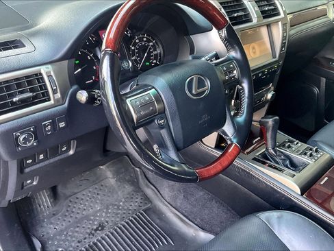 Used 2017 Lexus GX 460 Luxury image 14