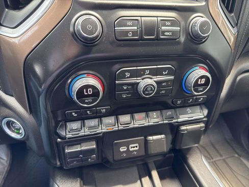 Used 2023 Chevrolet Silverado 2500 High Country w/ LPO, Hitch Package image 15