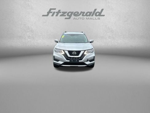 Used 2020 Nissan Rogue SV AWD/4WD image 2