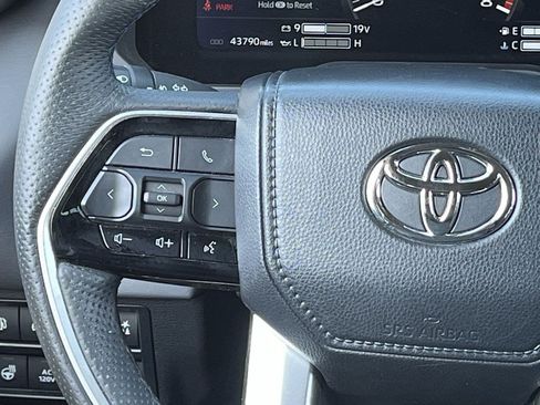 Used 2023 Toyota Sequoia Platinum RWD image 12