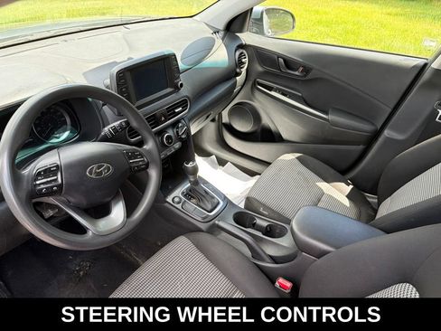 Used 2021 Hyundai Kona SE FWD image 6