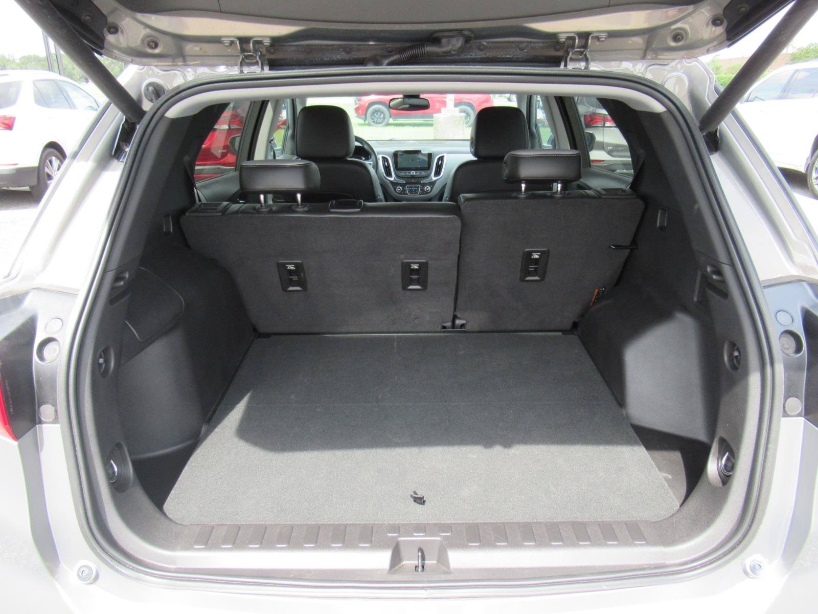Used 2018 Chevrolet Equinox Premier FWD image 35