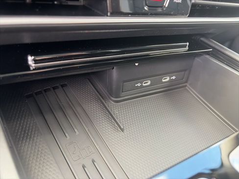 New 2026 Volkswagen Atlas Peak Edition image 18