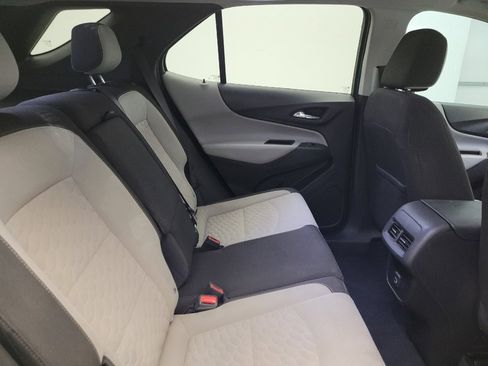 Used 2021 Chevrolet Equinox LT w/ LPO, Floor Liner Package FWD image 19