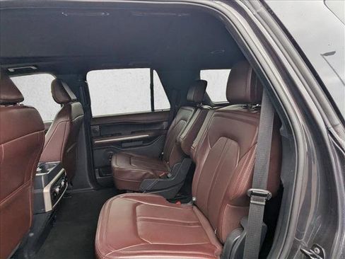 Used 2024 Ford Expedition Limited AWD/4WD image 19