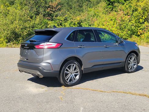 Used 2024 Ford Edge Titanium w/ Equipment Group 301A AWD/4WD image 5