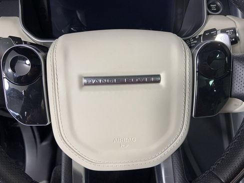 Used 2019 Land Rover Range Rover Sport HSE Dynamic image 34