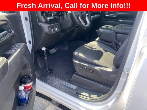 Used 2025 GMC Sierra 2500 SLT AWD/4WD image 7