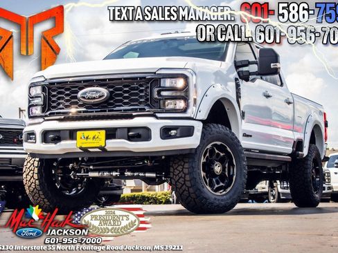 New 2026 Ford F250 XLT w/ XLT Premium Package AWD/4WD image 1