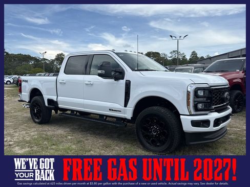 New 2026 Ford F250 Lariat w/ Black Appearance Package AWD/4WD image 2