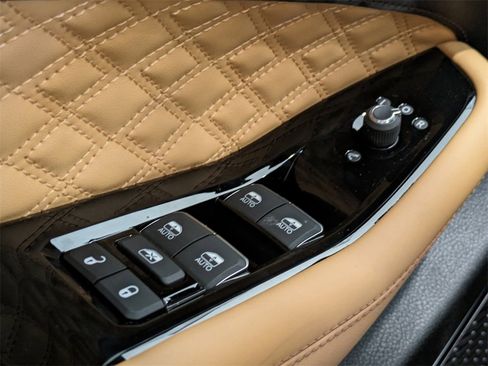 New 2025 Jeep Grand Cherokee L Summit w/ Advanced Protech Group IV image 23